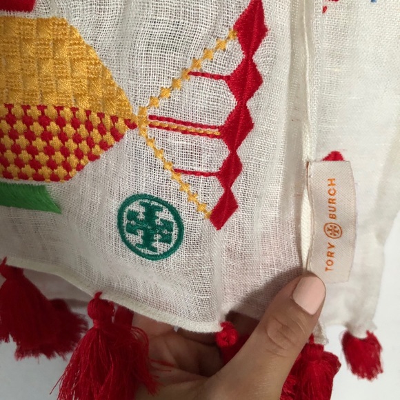 Tory Burch scarf - Picture 1 of 3
